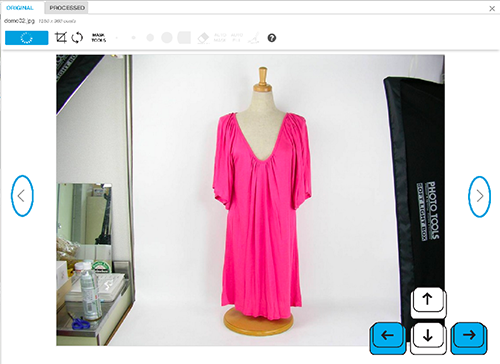 Navigate through images on large photo view